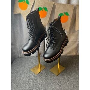 Korks Vail Women's Lug Sole Combat Boots Black Platform Faux Leather Sz 6 NEW